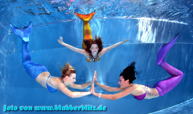 Magictail Kostüme: 3 Meerjungfrauen unterwasser